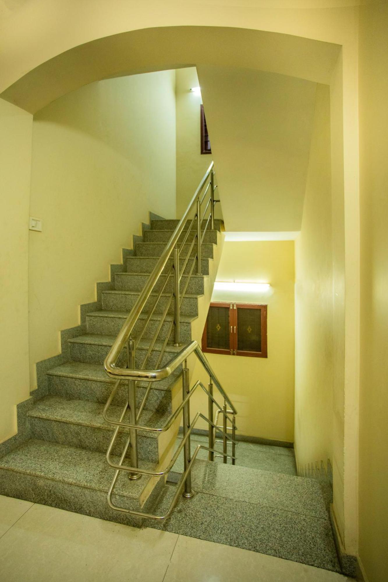 فندق Its South East Residency شيناي المظهر الخارجي الصورة